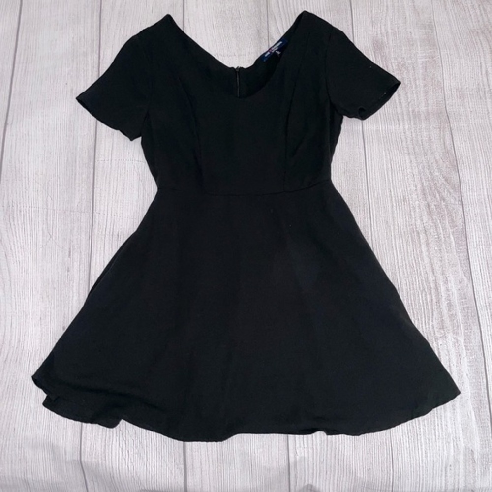 ONE HEART CLOTHING Women’s Little Black Mini Dress Size Small